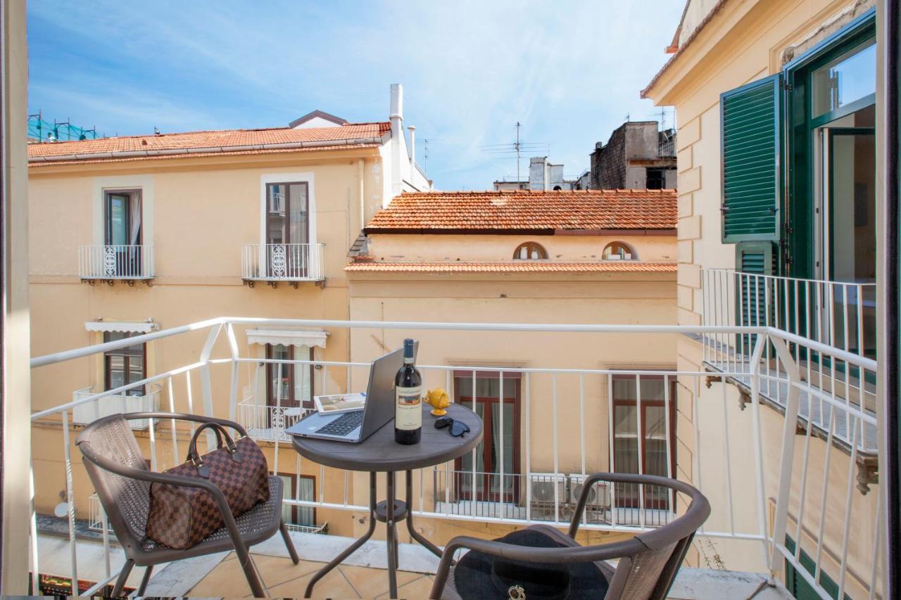 Yourhome - Lidia Rooms & Suites Sorrent Exterior foto